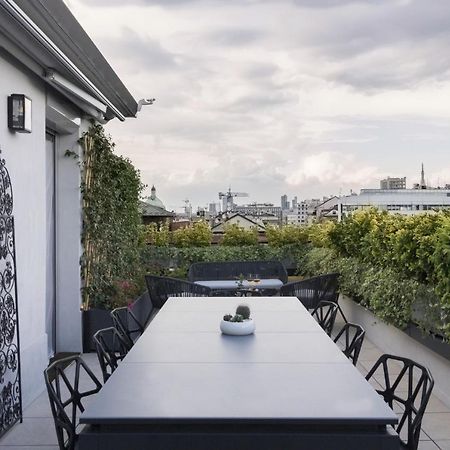 Easylife - Splendido attico con terrazzo e vista mozzafiato nel cuore della città Milão Exterior foto